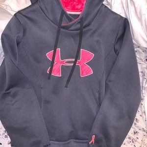grey and neon pink under armor sweatshirt